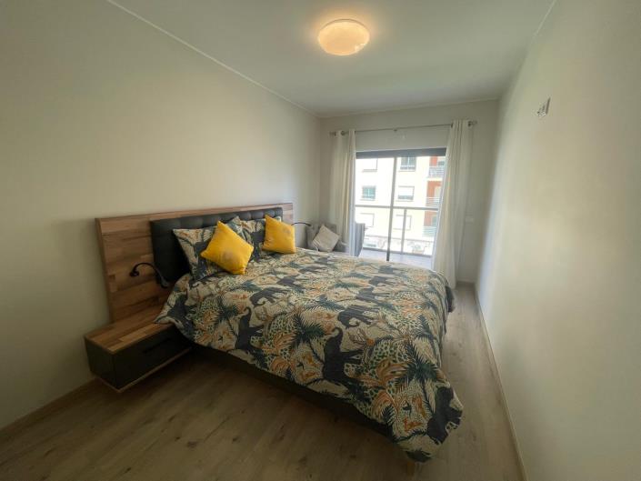 Image No.8-3 Bed Apartment for sale