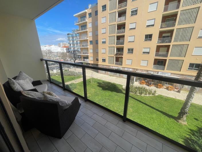 Image No.10-3 Bed Apartment for sale