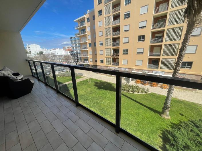 Image No.11-3 Bed Apartment for sale