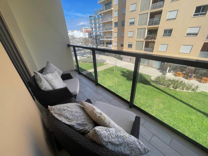 Image No.12-3 Bed Apartment for sale