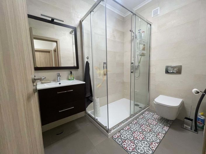 Image No.25-3 Bed Apartment for sale