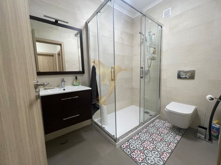 Image No.25-3 Bed Apartment for sale