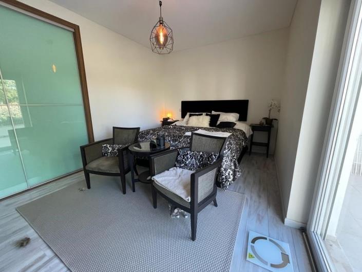 Image No.7-3 Bed Apartment for sale