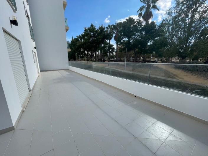 Image No.23-3 Bed Apartment for sale