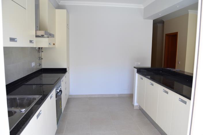 Image No.12-4 Bed House for sale