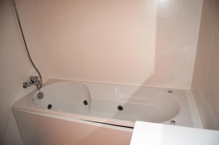 Image No.13-4 Bed House for sale