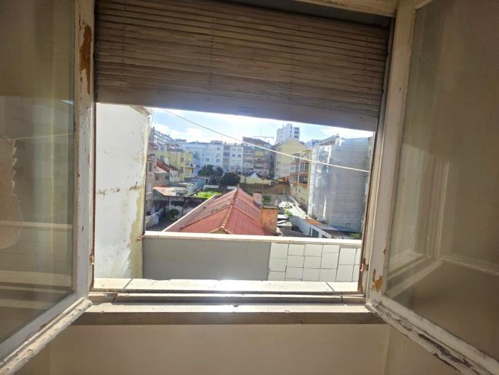 Image No.15-3 Bed Apartment for sale