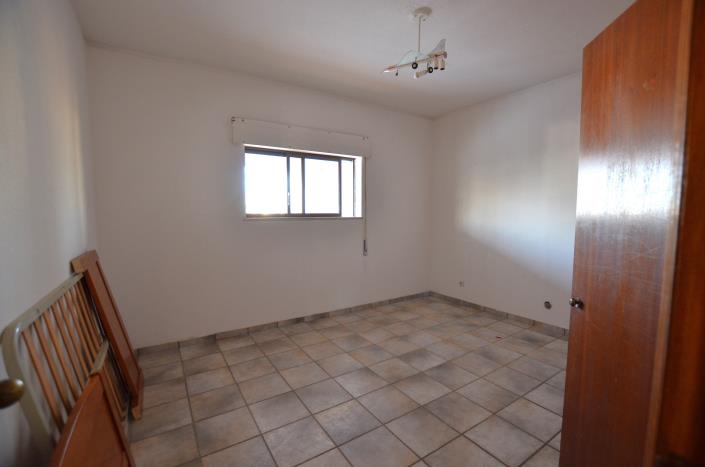 Image No.24-3 Bed Apartment for sale