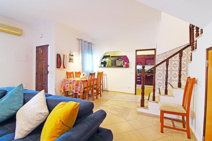 Image No.10-6 Bed House for sale