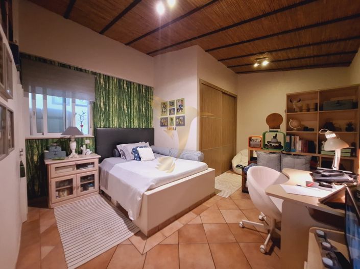 Image No.11-6 Bed Villa for sale
