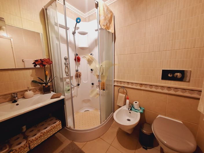 Image No.14-6 Bed Villa for sale