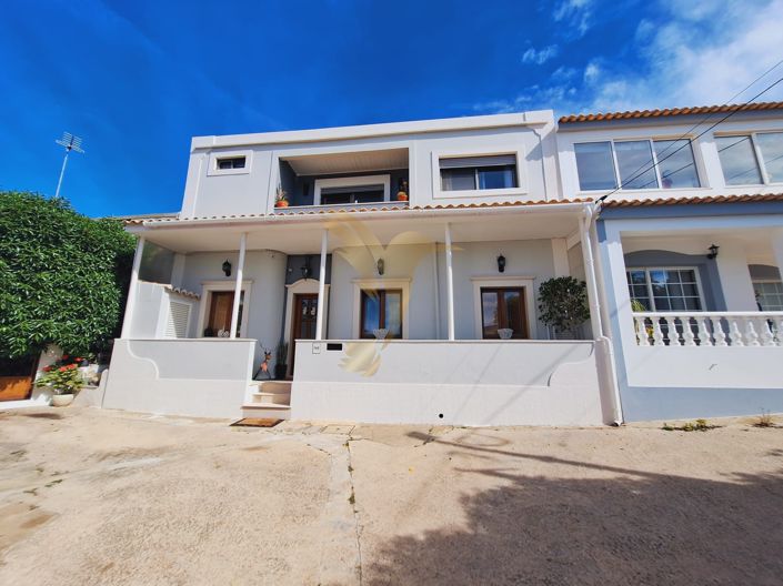 Image No.27-6 Bed Villa for sale