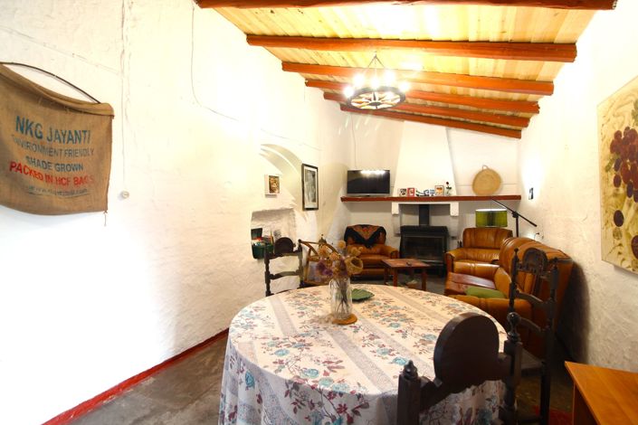 Image No.10-5 Bed Country House for sale