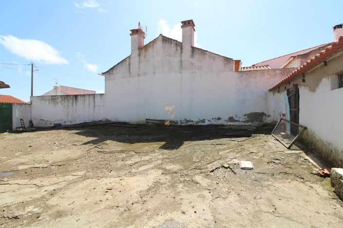 Image No.16-5 Bed Country House for sale
