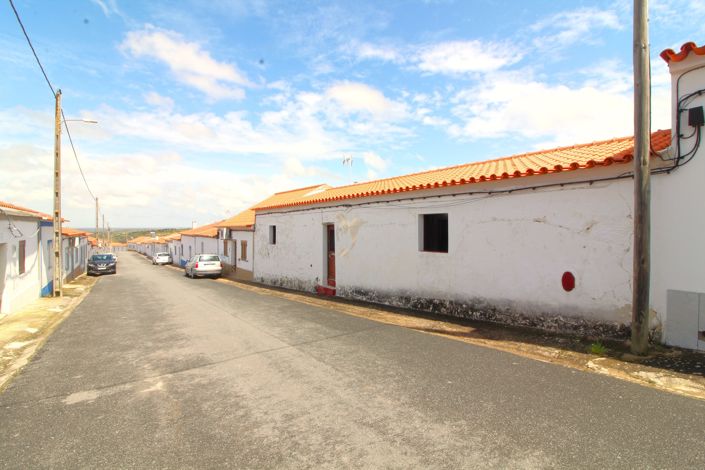 Image No.3-5 Bed Country House for sale