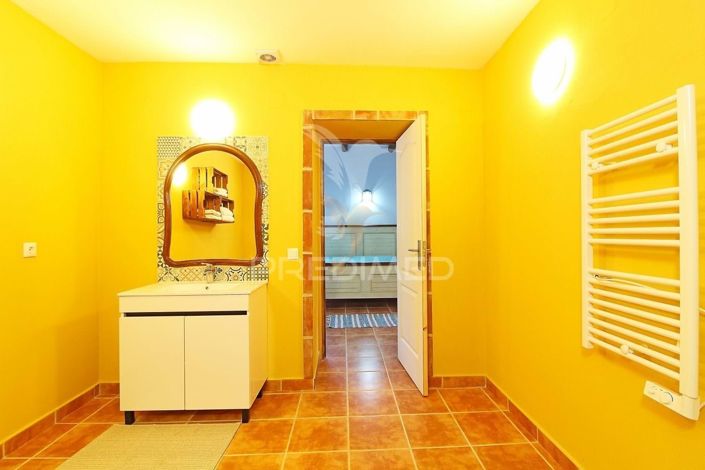 Image No.19-4 Bed Villa for sale