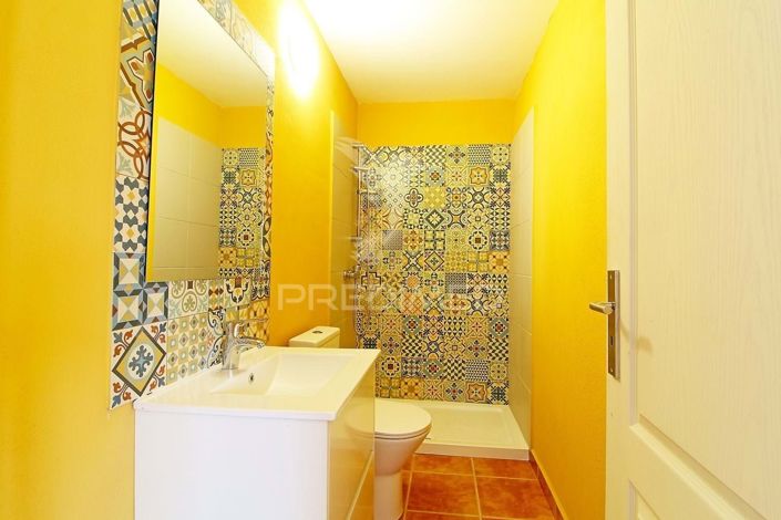 Image No.28-4 Bed Villa for sale