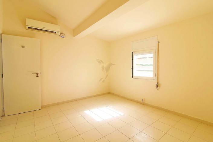 Image No.23-4 Bed Villa for sale