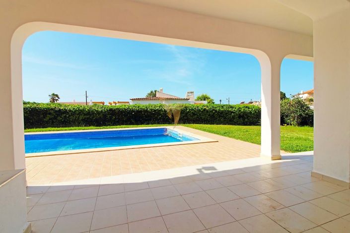 Image No.32-4 Bed Villa for sale