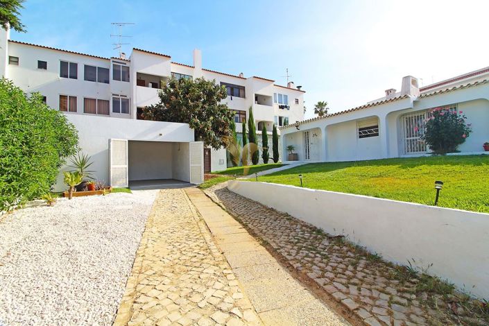 Image No.6-4 Bed Villa for sale