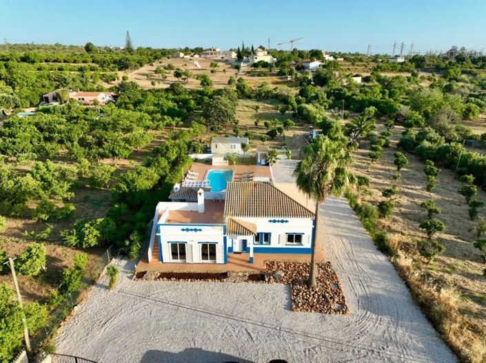 Image No.6-6 Bed Villa for sale