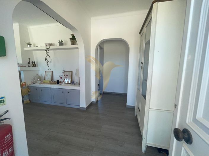 Image No.7-6 Bed Villa for sale