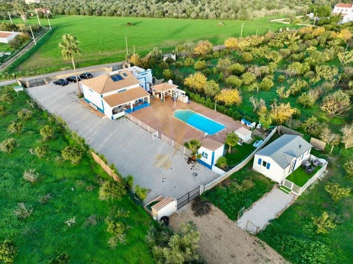 Image No.3-6 Bed Villa for sale