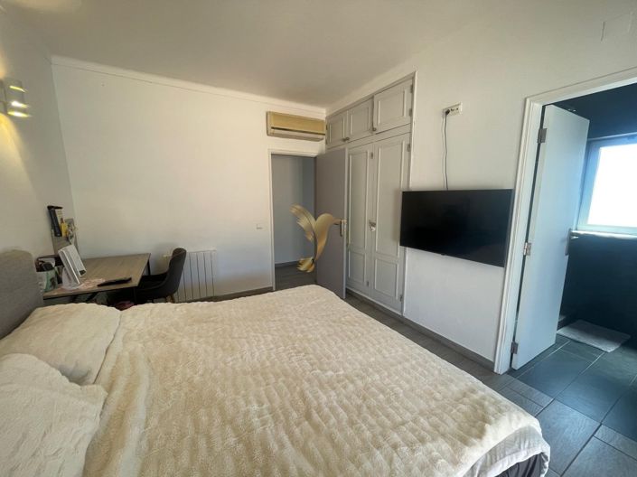 Image No.43-6 Bed Villa for sale