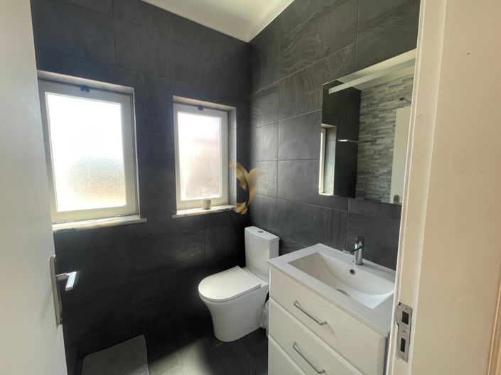 Image No.46-6 Bed Villa for sale
