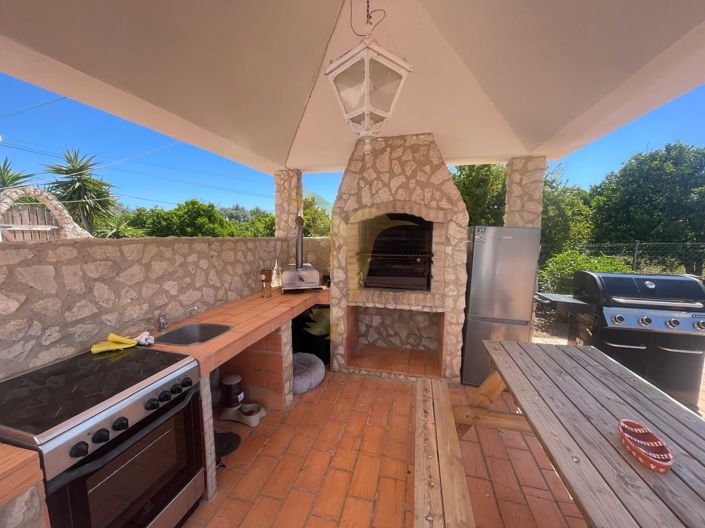 Image No.40-6 Bed Villa for sale