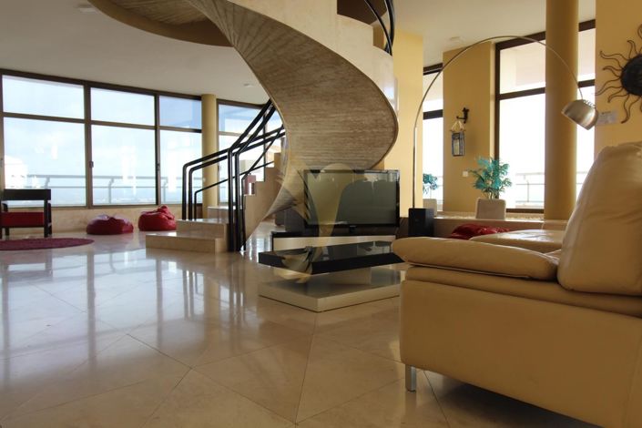Image No.25-4 Bed Apartment for sale