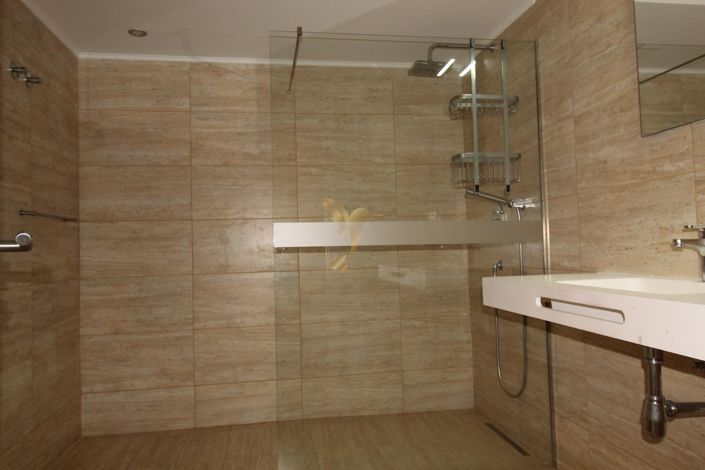 Image No.37-4 Bed Apartment for sale