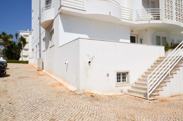 Image No.17-2 Bed Apartment for sale