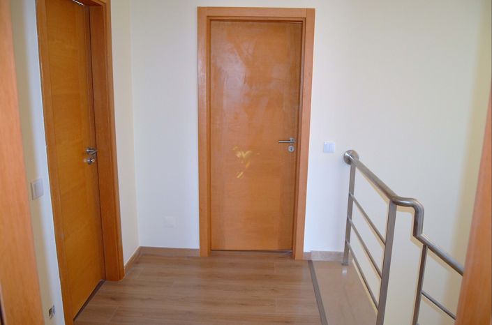Image No.24-4 Bed Townhouse for sale