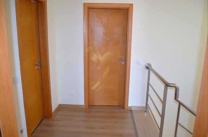 Image No.24-4 Bed Townhouse for sale