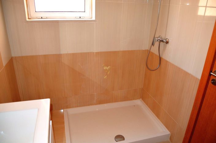 Image No.26-4 Bed Townhouse for sale