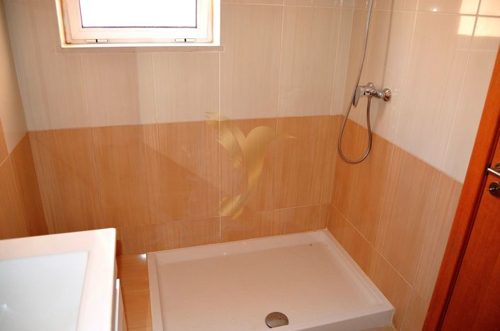 Image No.26-4 Bed Townhouse for sale