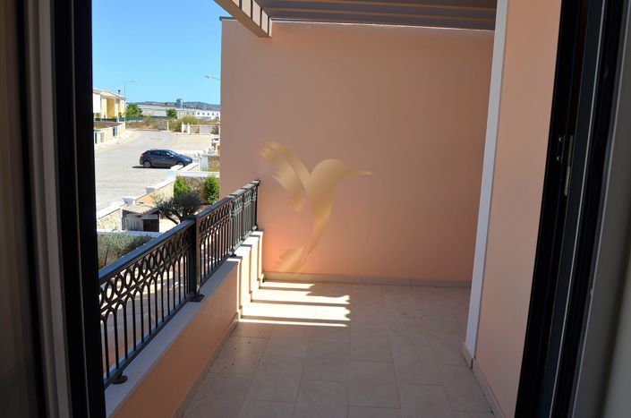 Image No.30-4 Bed Townhouse for sale