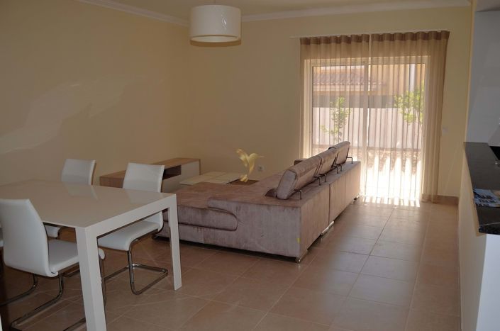 Image No.6-4 Bed Townhouse for sale