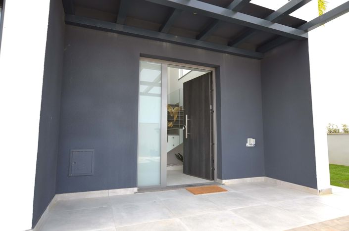 Image No.10-3 Bed Villa for sale