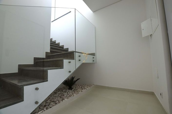 Image No.15-3 Bed Villa for sale