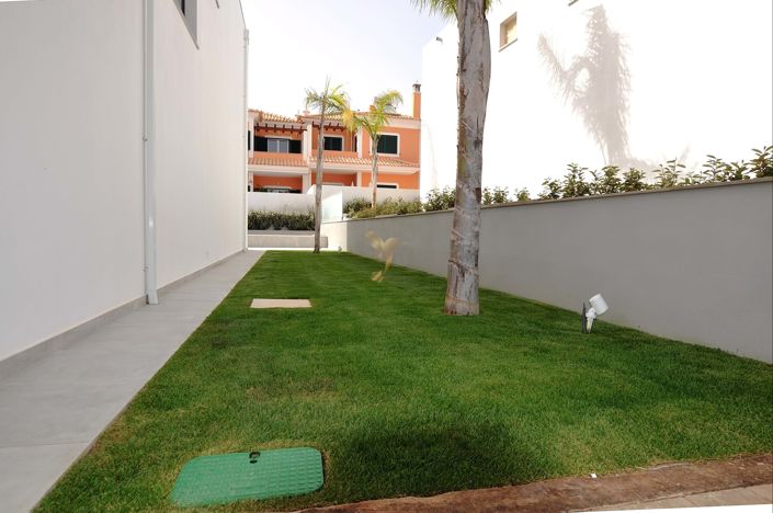 Image No.8-3 Bed Villa for sale