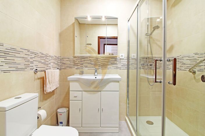 Image No.20-1 Bed Apartment for sale