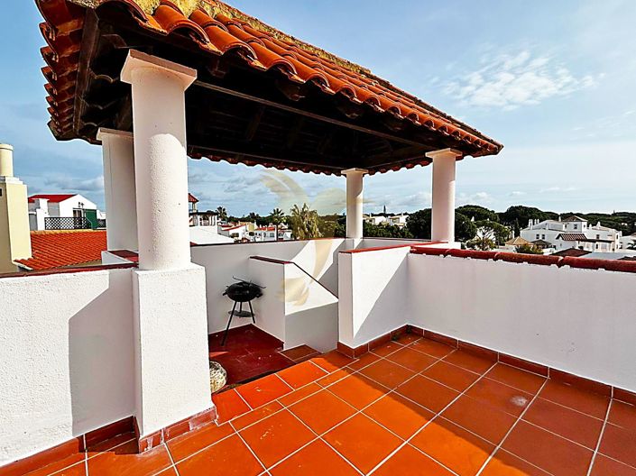 Image No.18-2 Bed Apartment for sale