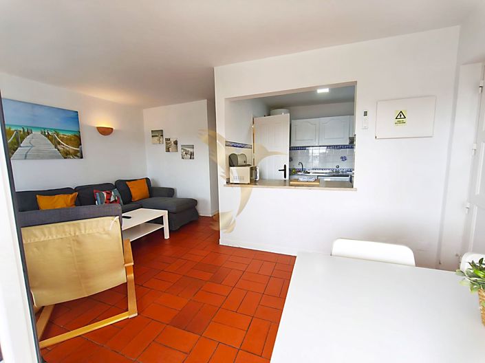 Image No.22-2 Bed Apartment for sale