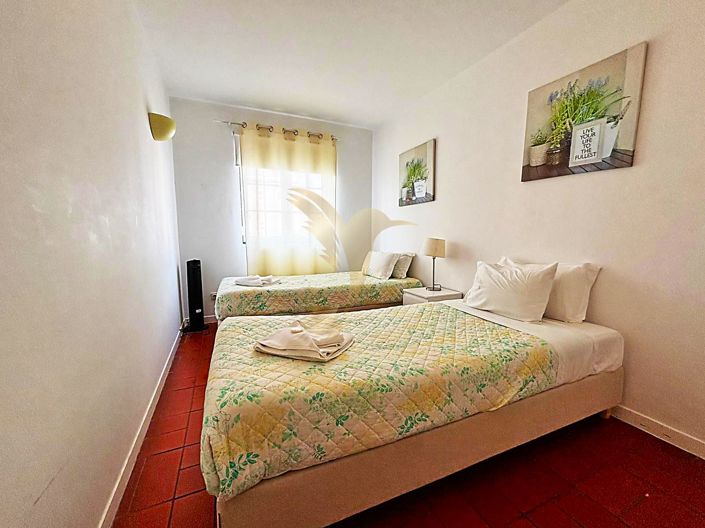 Image No.26-2 Bed Apartment for sale