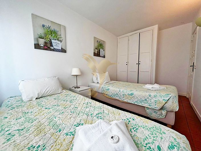 Image No.28-2 Bed Apartment for sale