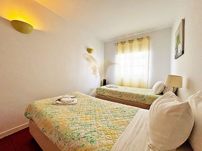 Image No.32-2 Bed Apartment for sale
