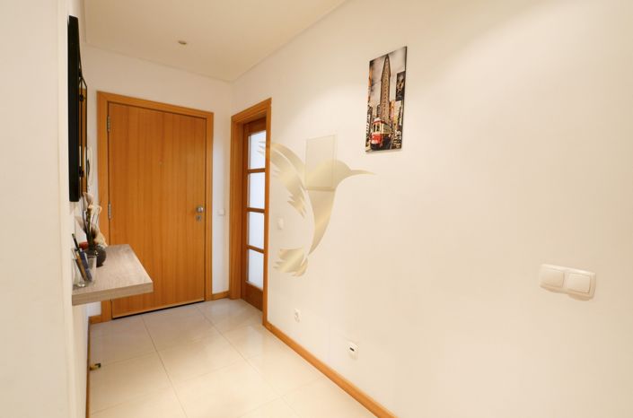 Image No.20-2 Bed Apartment for sale