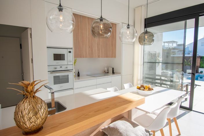 Image No.17-3 Bed Villa for sale